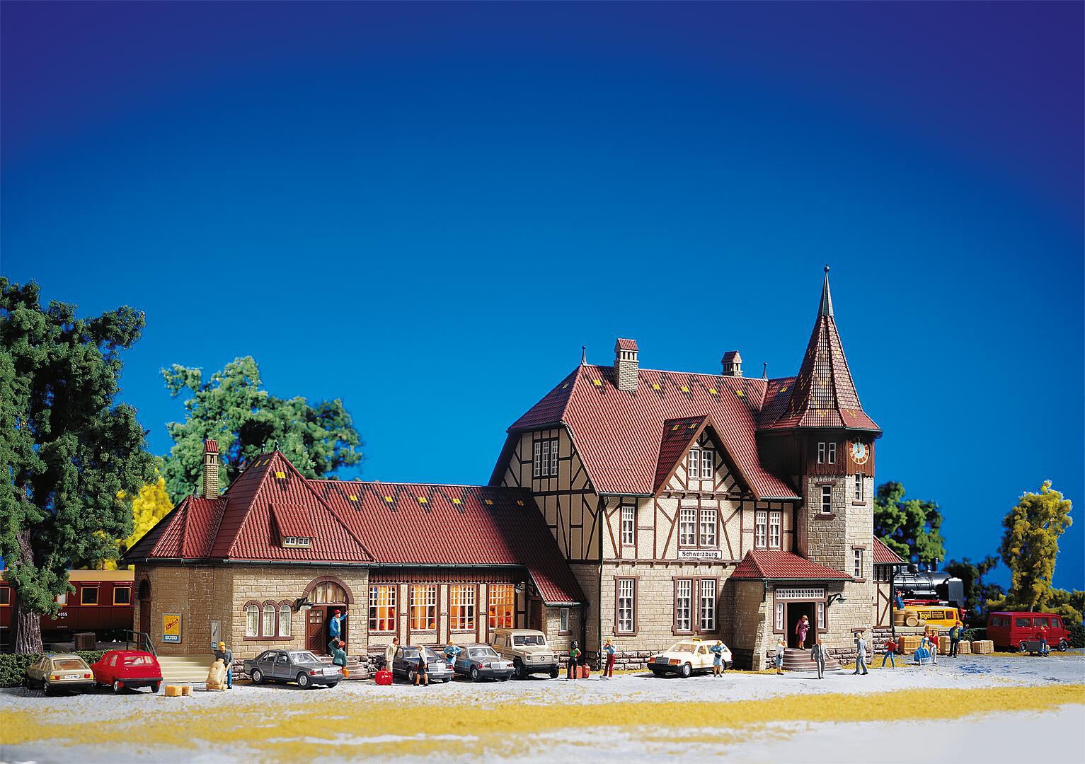 Stazione ferroviaria di Schwarzburg scala H0 Faller 110116