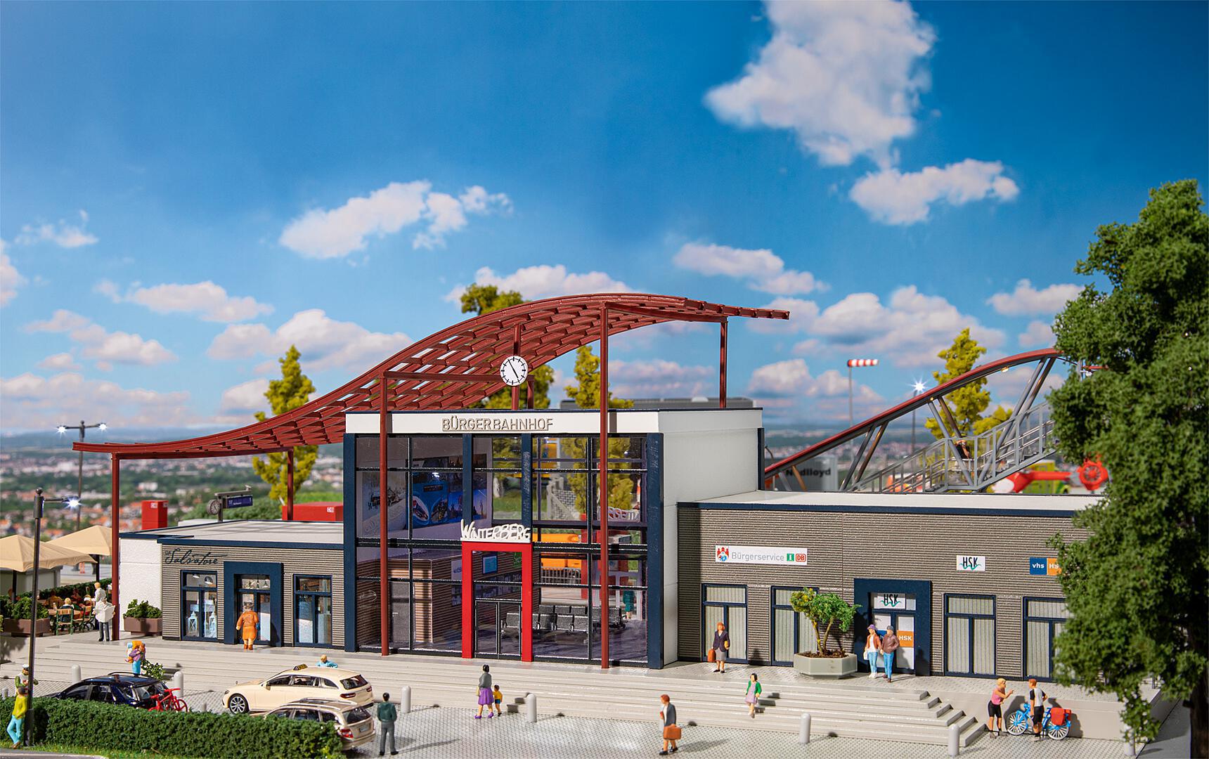 Stazione ferroviaria pubblica di Winterberg scala H0 Faller 110128