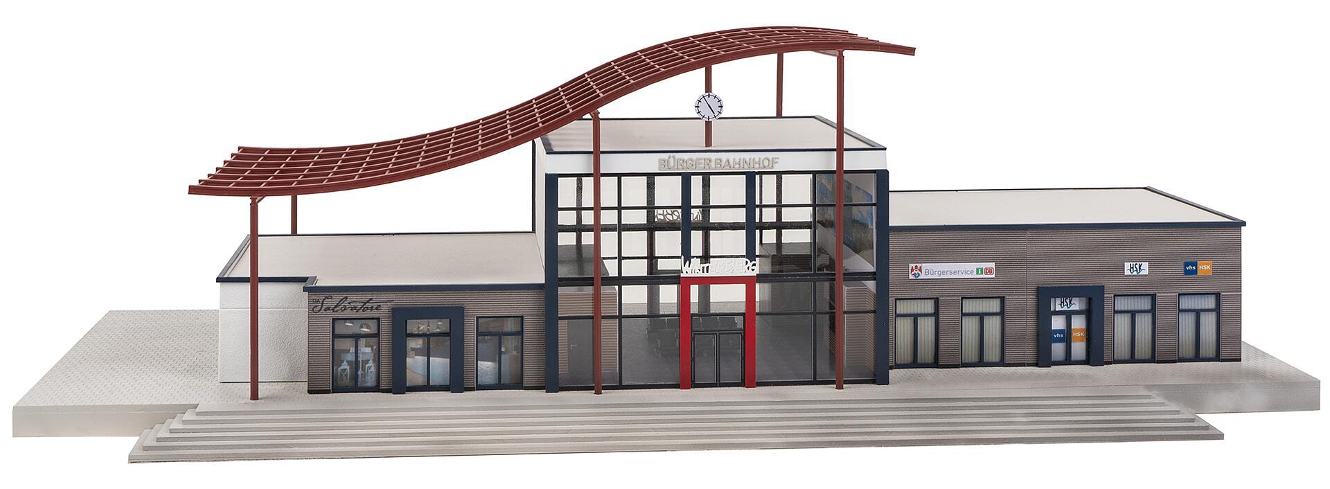 Stazione ferroviaria pubblica di Winterberg scala H0 Faller 110128