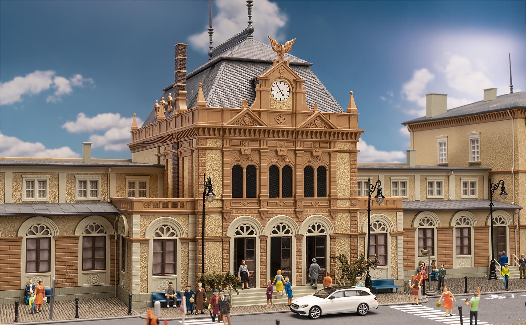 Stazione centrale, Neustadt/Weinstrasse scala H0 FALLER 110132