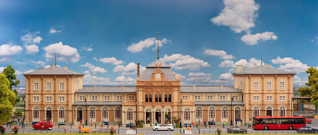 Stazione centrale, Neustadt/Weinstrasse scala H0 FALLER 110132