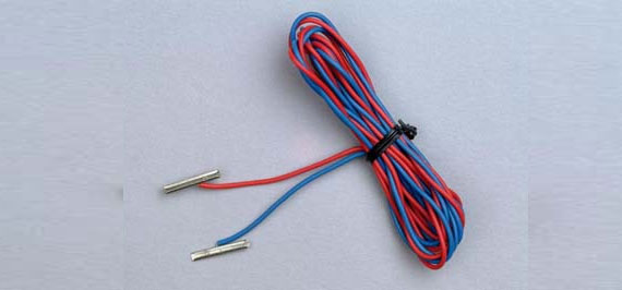 Piko 55292 Scala H0 Connettore per binario in acciaio a molla con cavo di collegamento