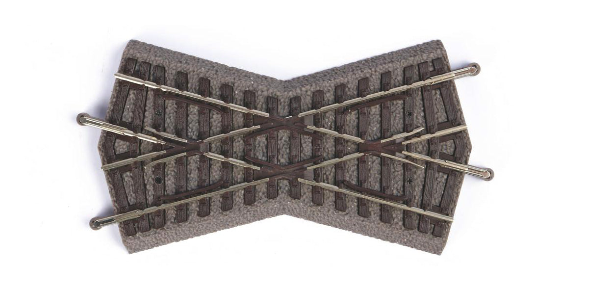 Piko 55441 Scala H0 Crossing K30 con massicciata