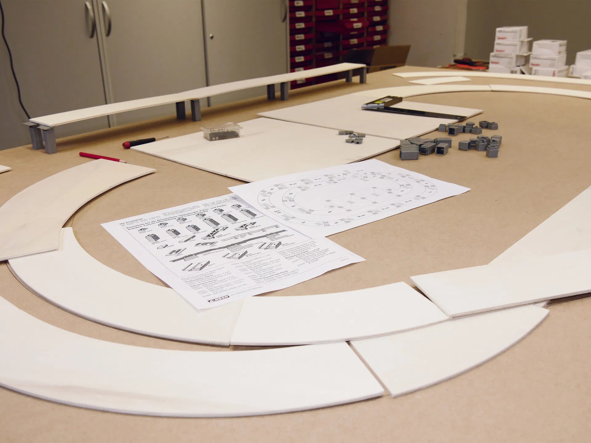 NOCH 53600 easy TRACK Kit di percorso ferroviario "Karlsberg"